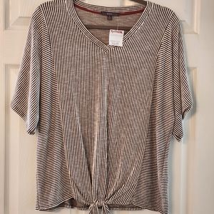 GYFT tie front v-neck striped short sleeve top